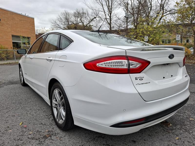 ford Fusion 2016 - 8