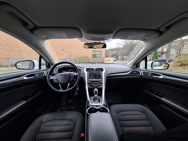 ford Fusion 2016 - 12