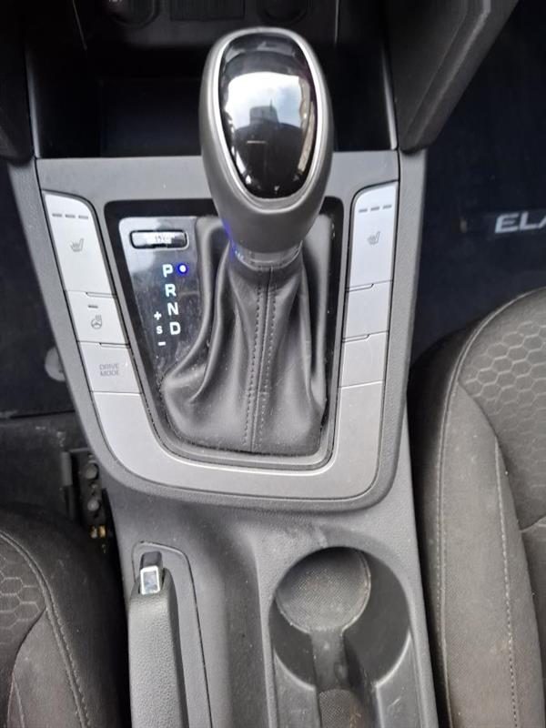 hyundai Elantra 2019 - 13