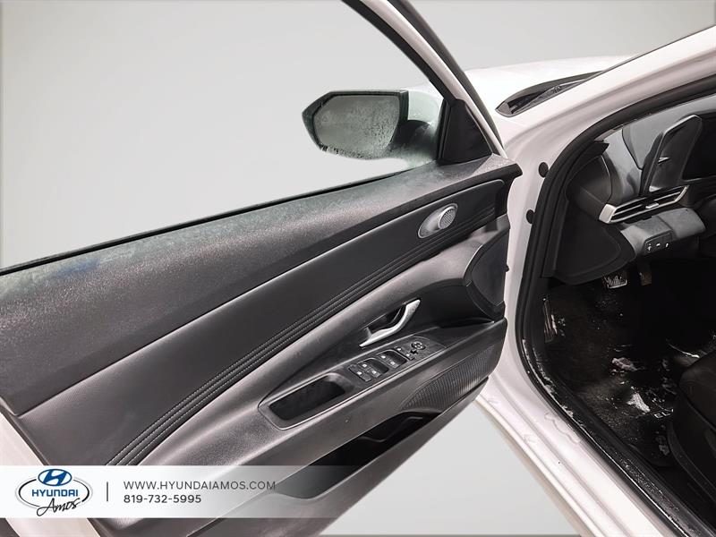 hyundai Elantra 2023 - 9