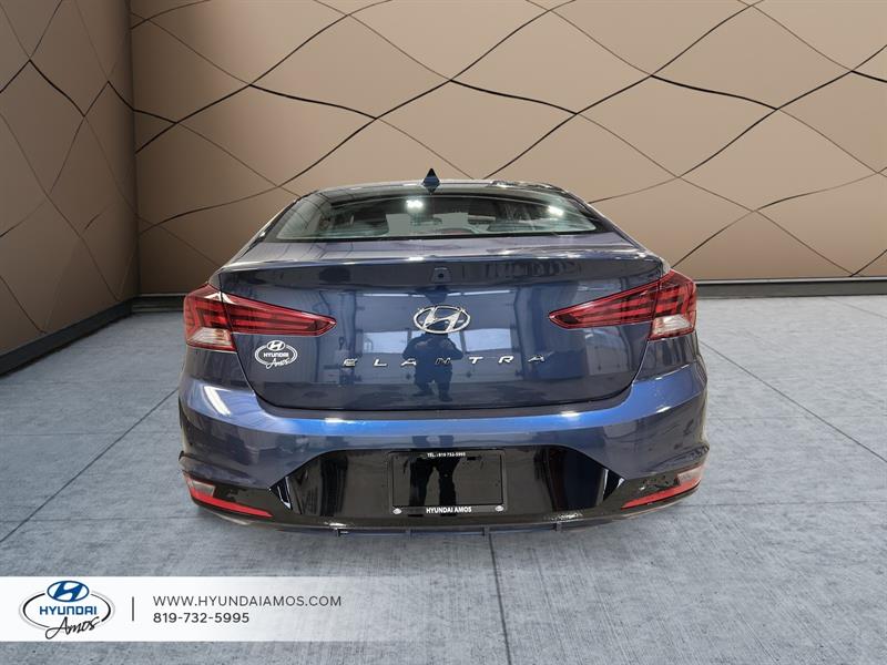 hyundai Elantra 2019 - 3
