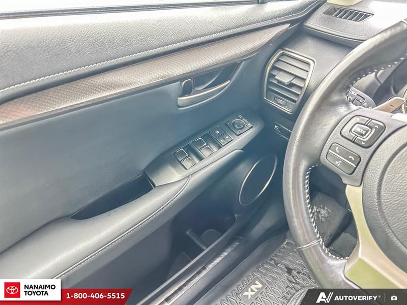 lexus NX 300 2021 - 17