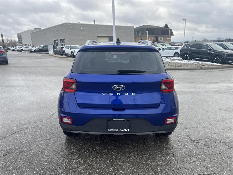 hyundai Venue 2022 - 4