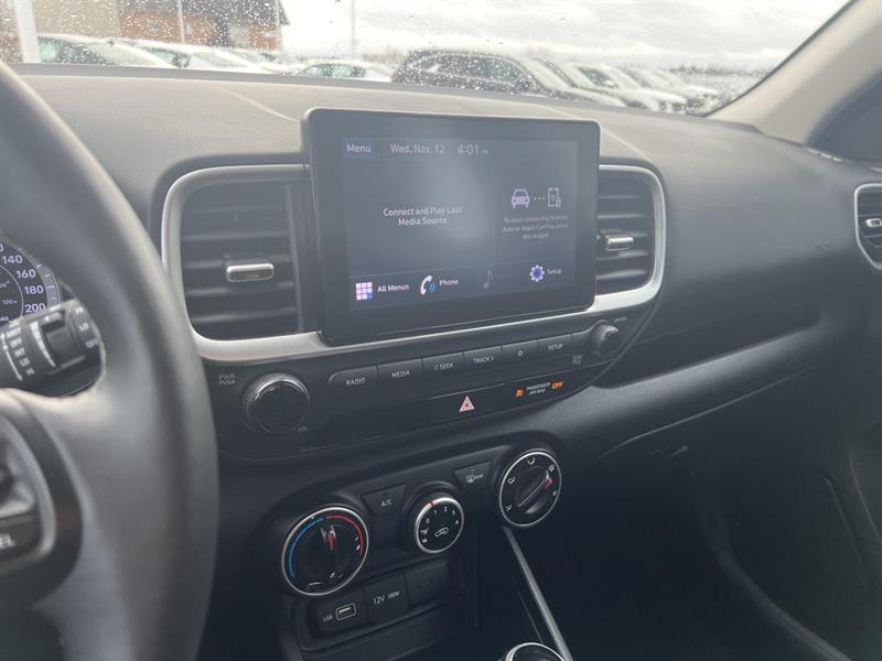 hyundai Venue 2022 - 18