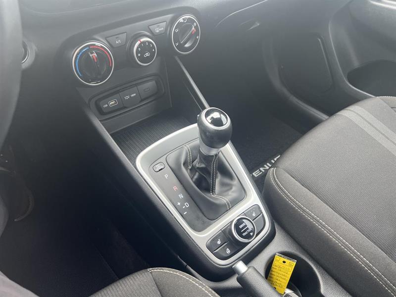 hyundai Venue 2022 - 20