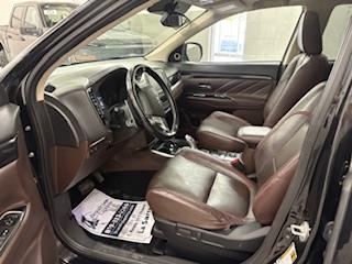 mitsubishi Outlander rechargeable 2018 - 7