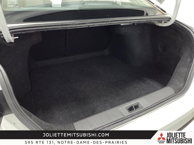 nissan Sentra 2022 - 31