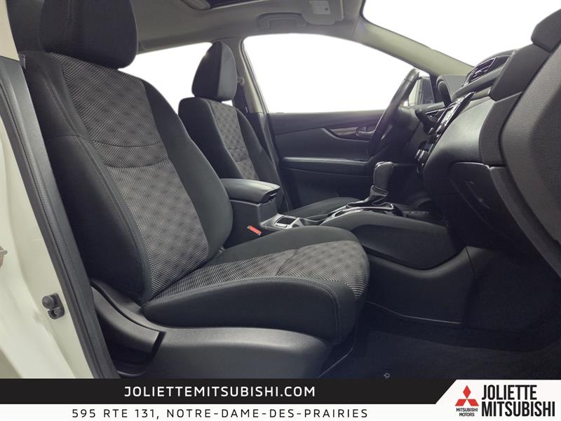 nissan Qashqai 2021 - 25