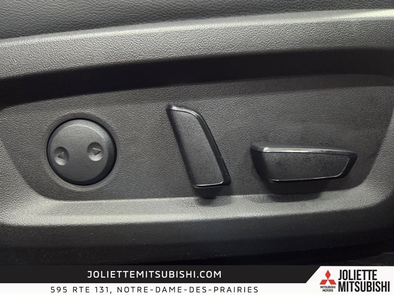 mitsubishi Outlander rechargeable 2023 - 32