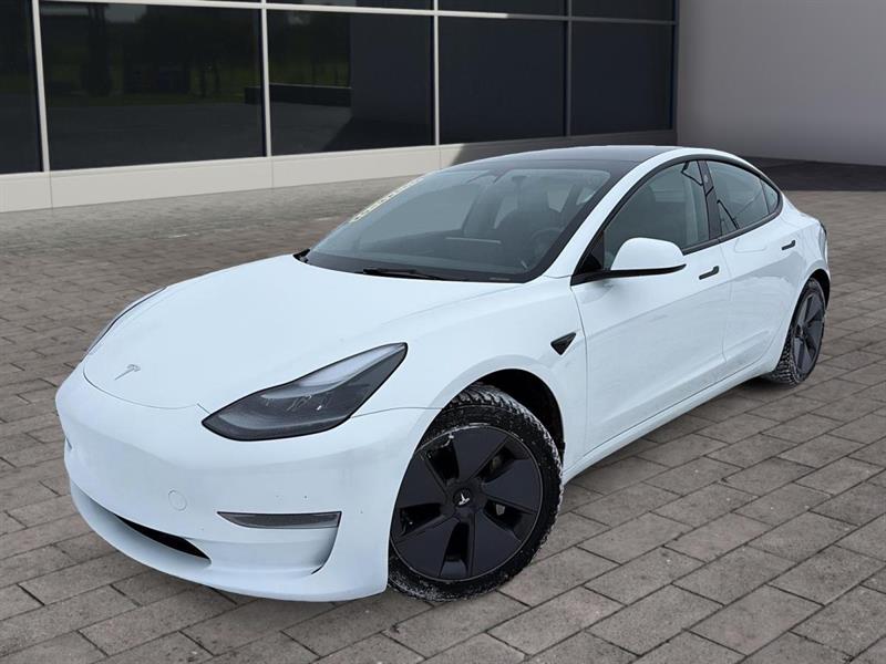 tesla Model 3 2023 - 1