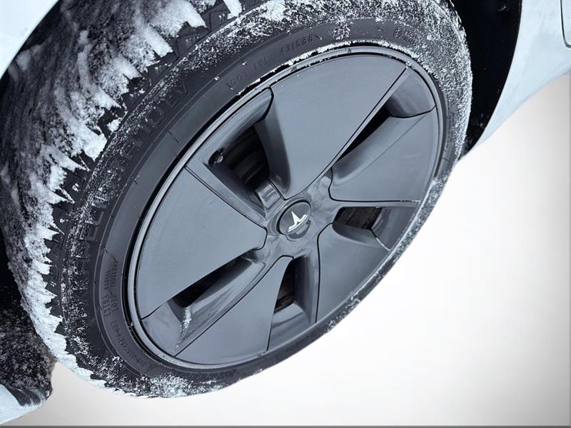 tesla Model 3 2023 - 7