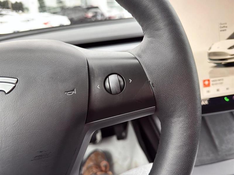 tesla Model 3 2023 - 14