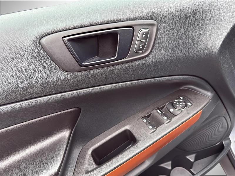 ford EcoSport 2018 - 22