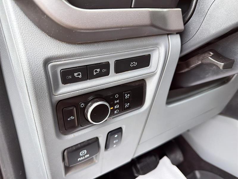 ford F-150 Lightning 2024 - 22