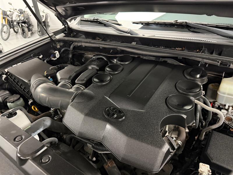 toyota 4Runner 2017 - 24