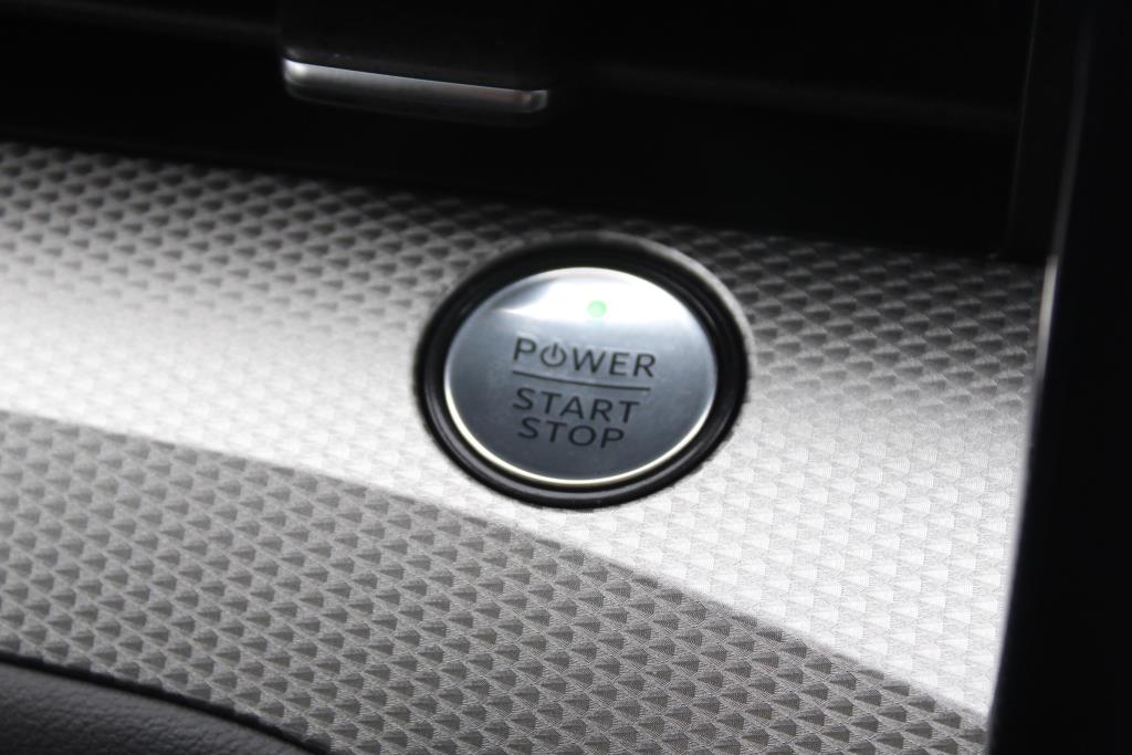 ford Mustang Mach-E 2022 - 27