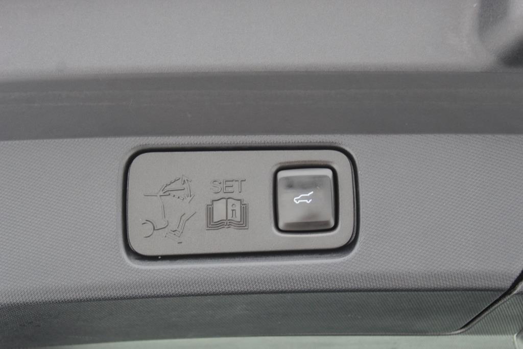 ford Mustang Mach-E 2022 - 35