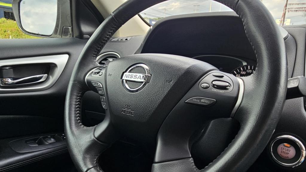 nissan Pathfinder 2018 - 23