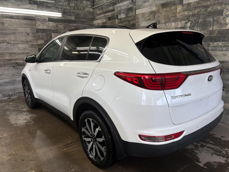 kia Sportage 2018 - 22