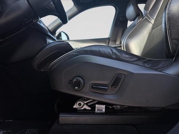 volvo XC90 2020 - 16