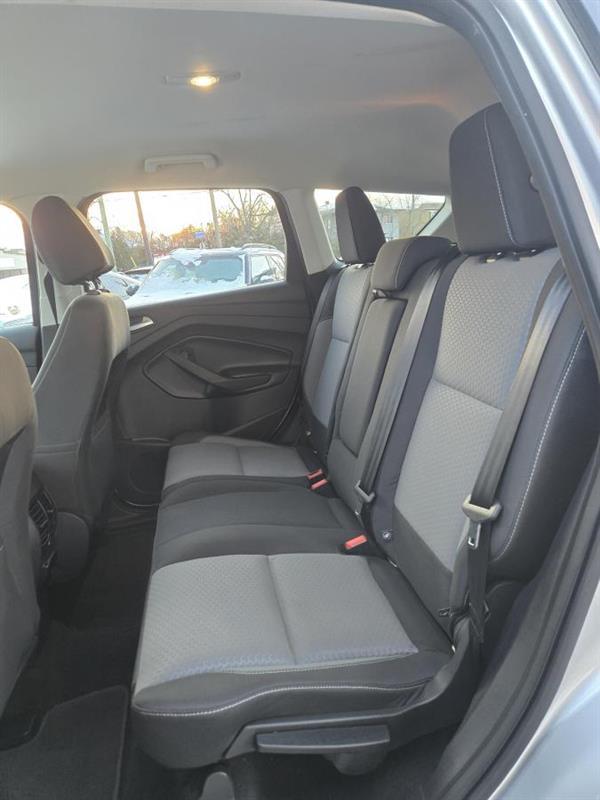 2017 Ford Escape - Image 13