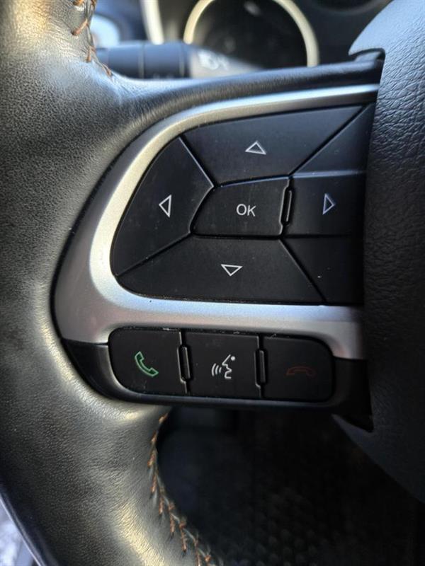 2018 Jeep Compass - Image 19