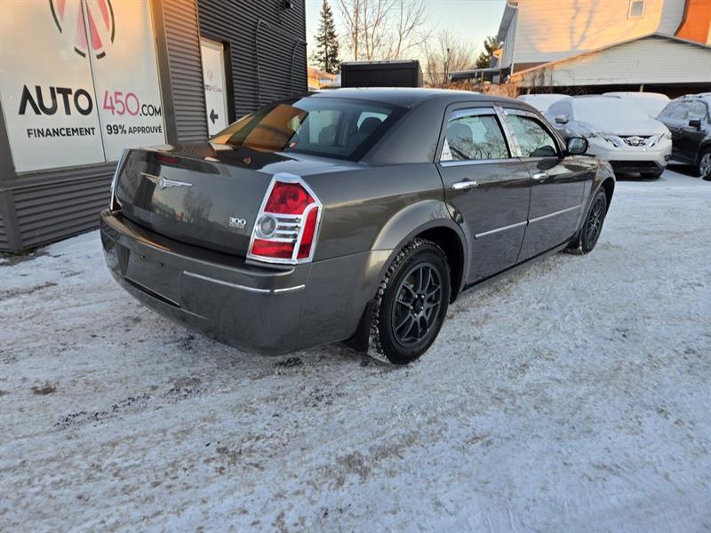 chrysler 300 2010 - 7