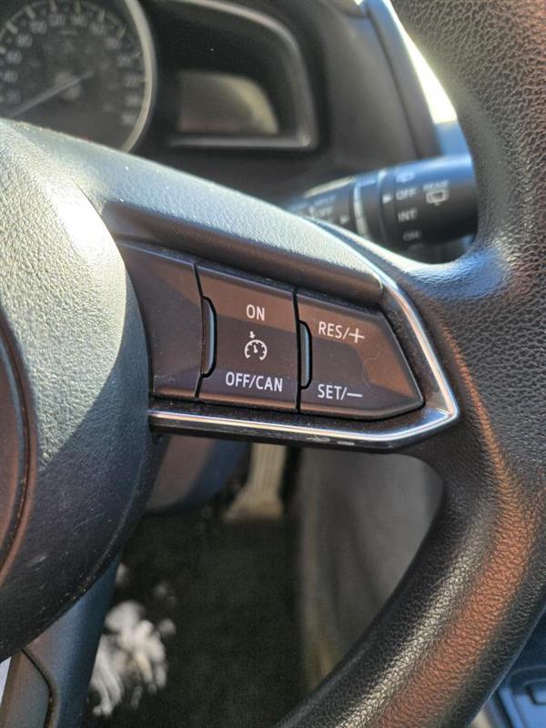 2017 Mazda Mazda3 - Image 20