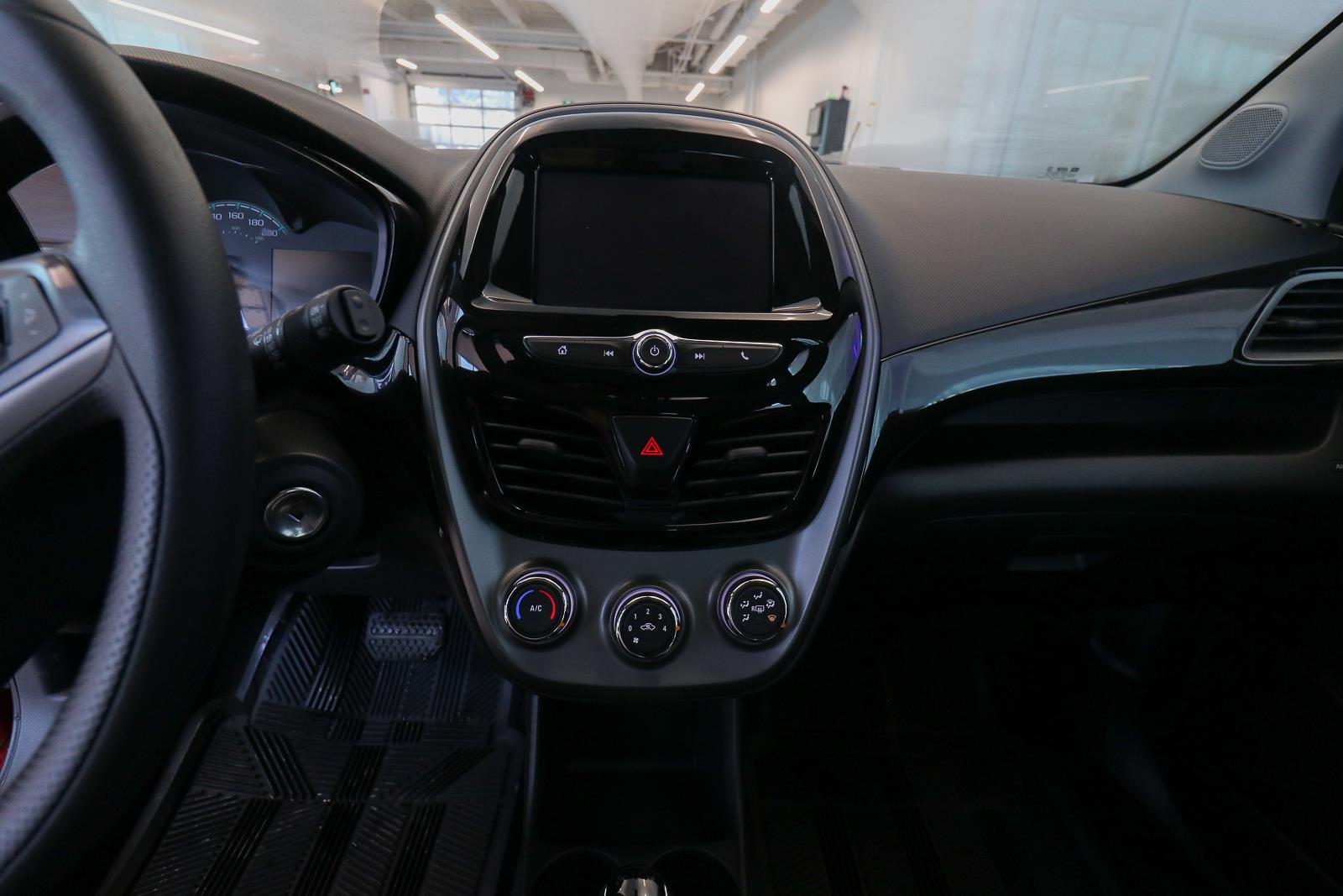 chevrolet Spark 2021 - 12