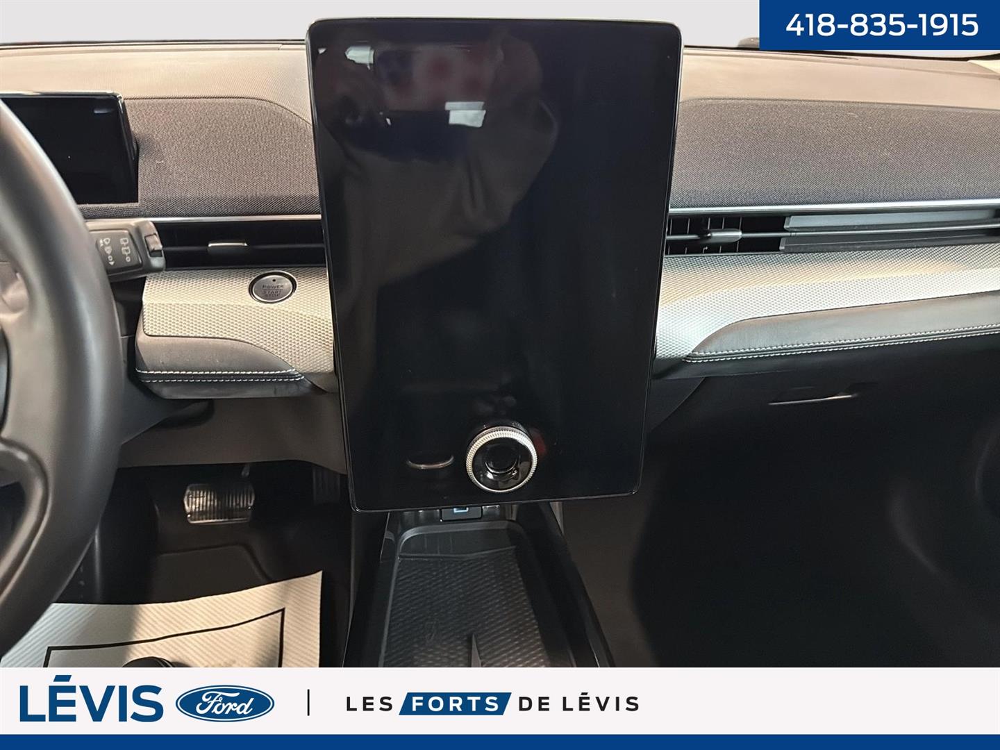 ford Mustang Mach-E 2022 - 13