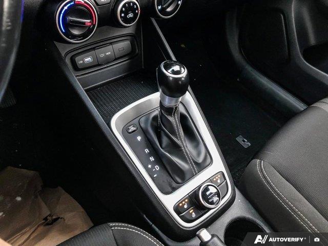 hyundai Venue 2022 - 17