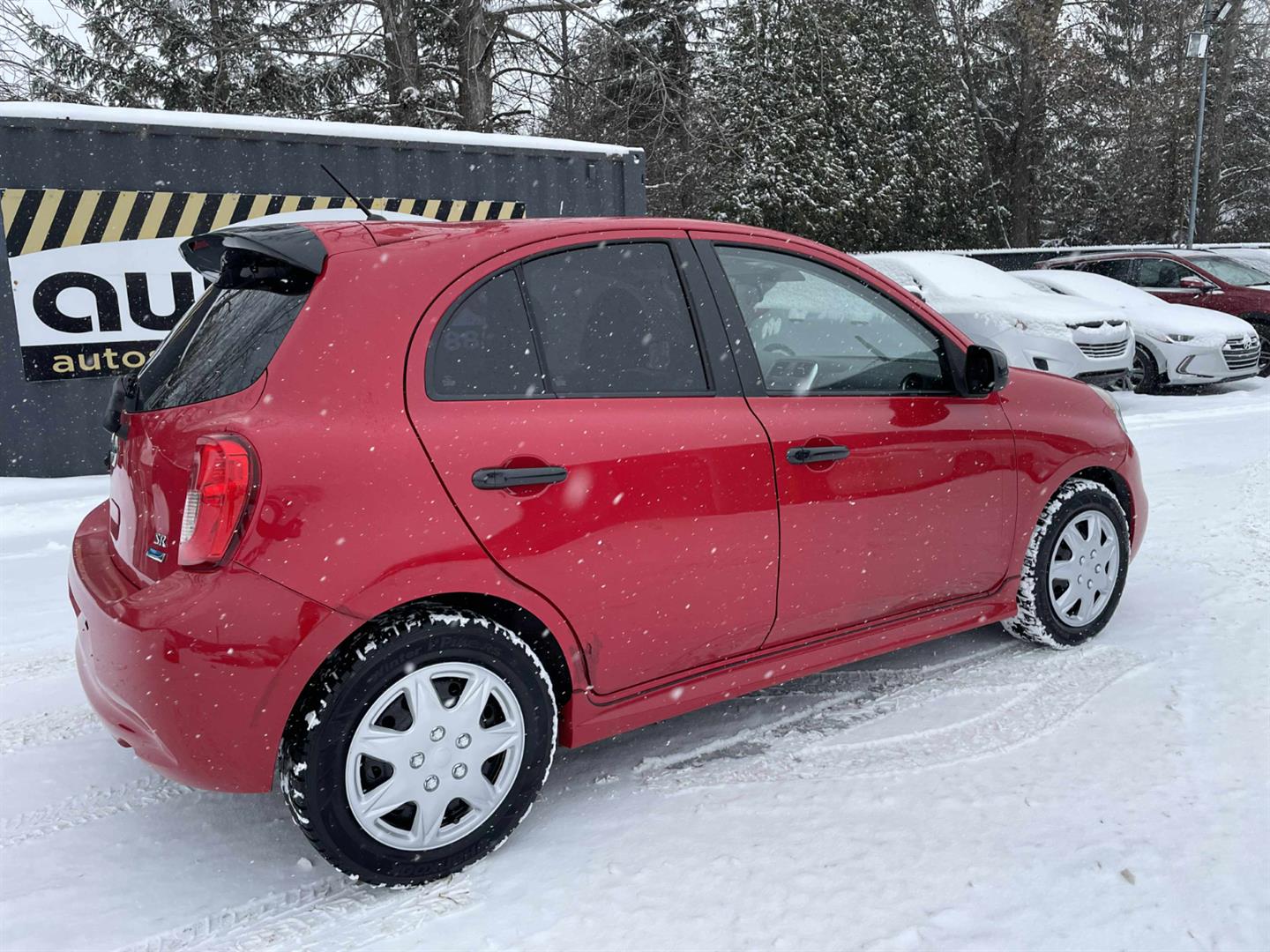 nissan Micra 2015 - 2