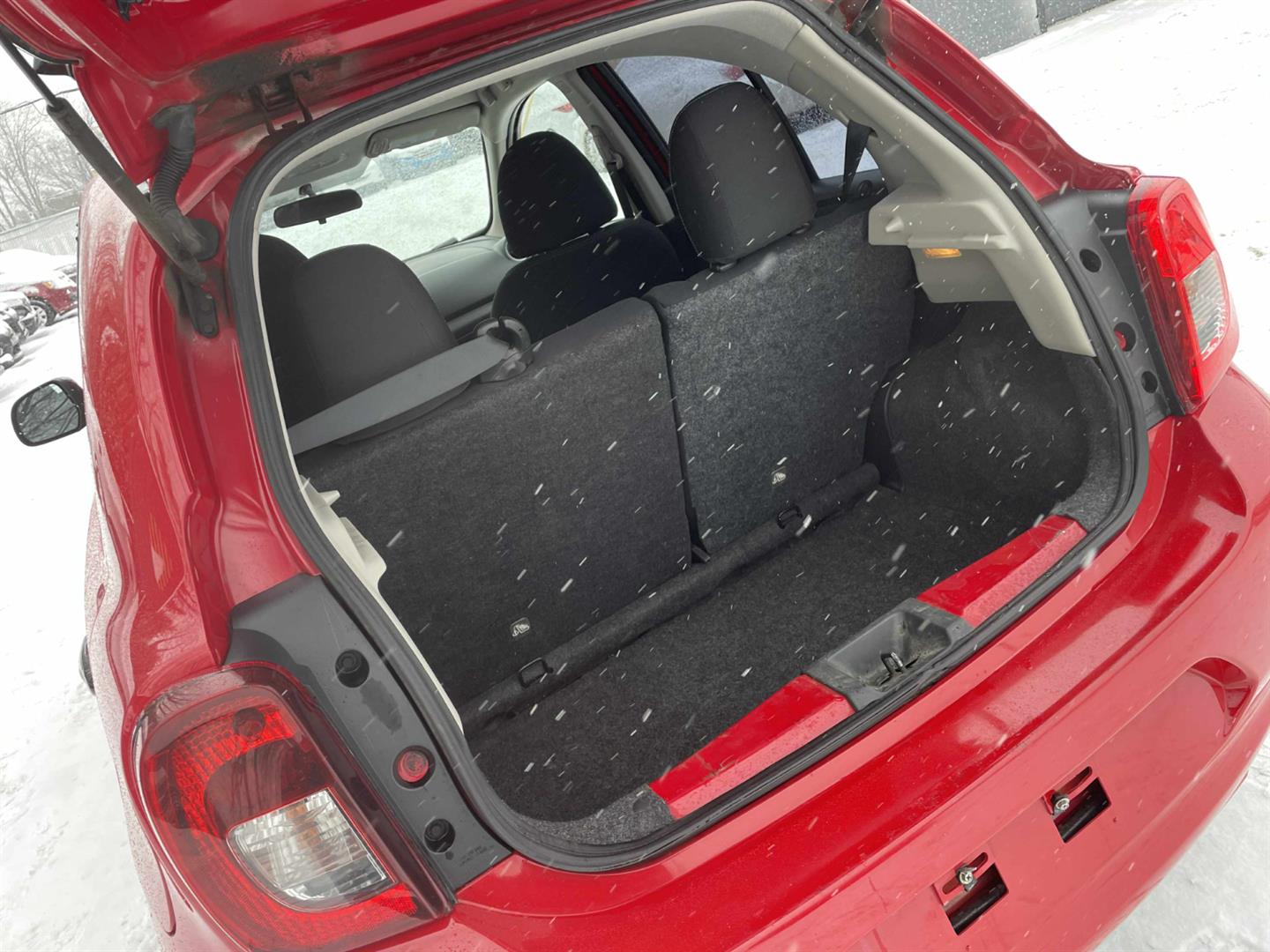 nissan Micra 2015 - 9