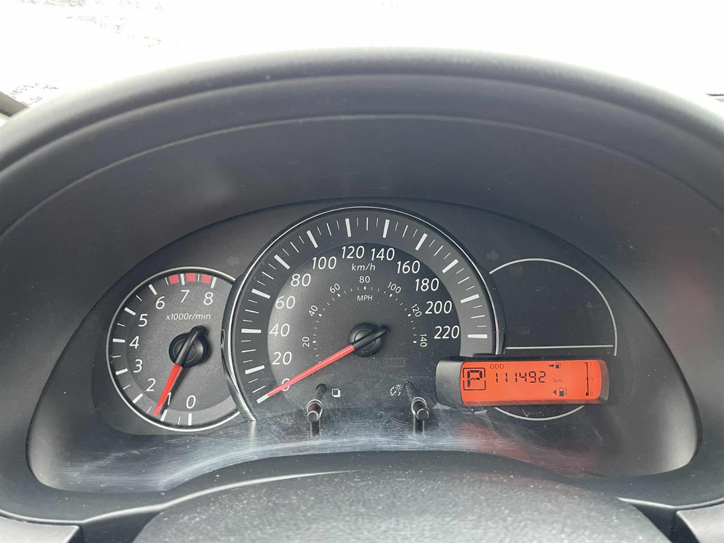 nissan Micra 2015 - 17