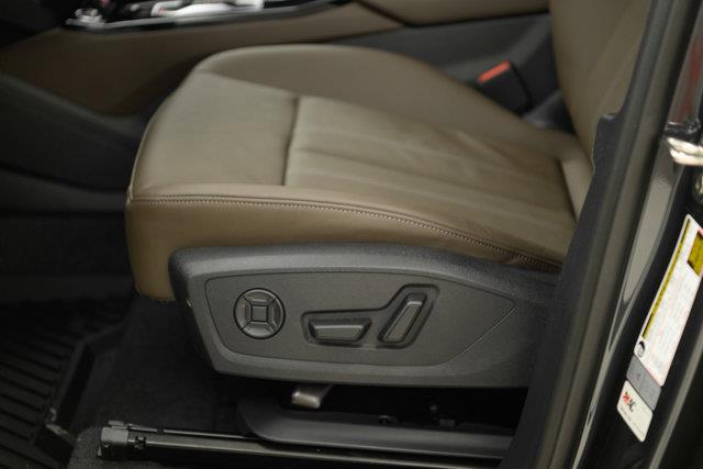 audi Q6 e-tron 2025 - 13