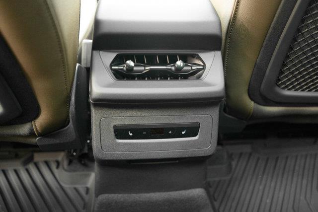 audi Q6 e-tron 2025 - 26