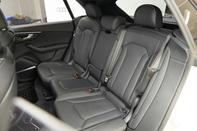 audi Q8 2025 - 26