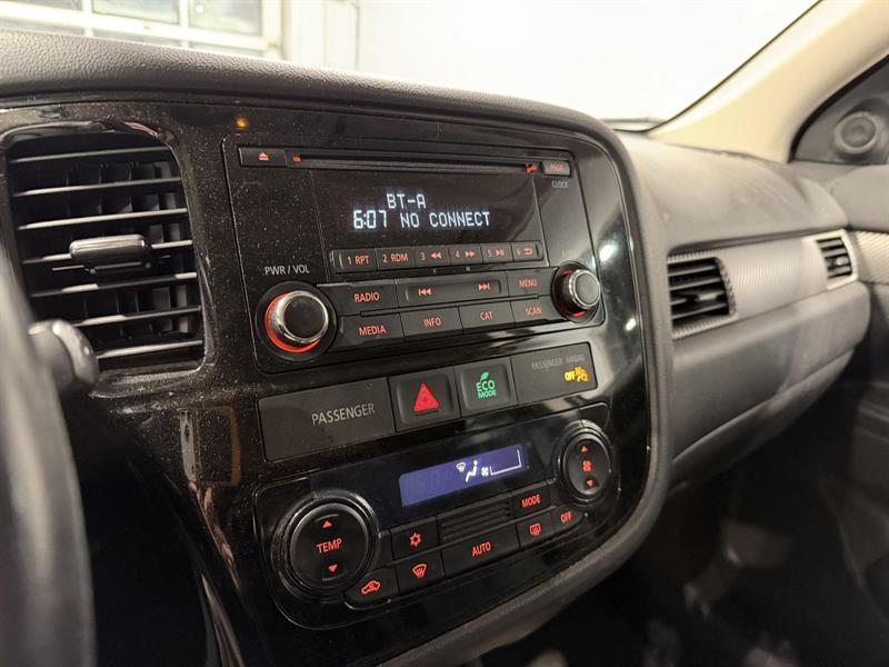 mitsubishi Outlander 2016 - 12