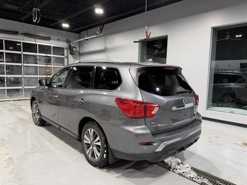 nissan Pathfinder 2019 - 3