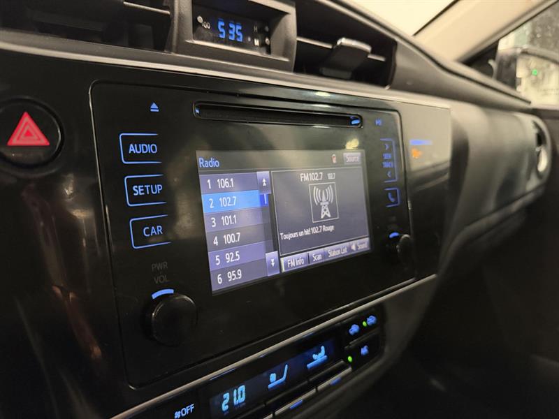 toyota Corolla 2019 - 12