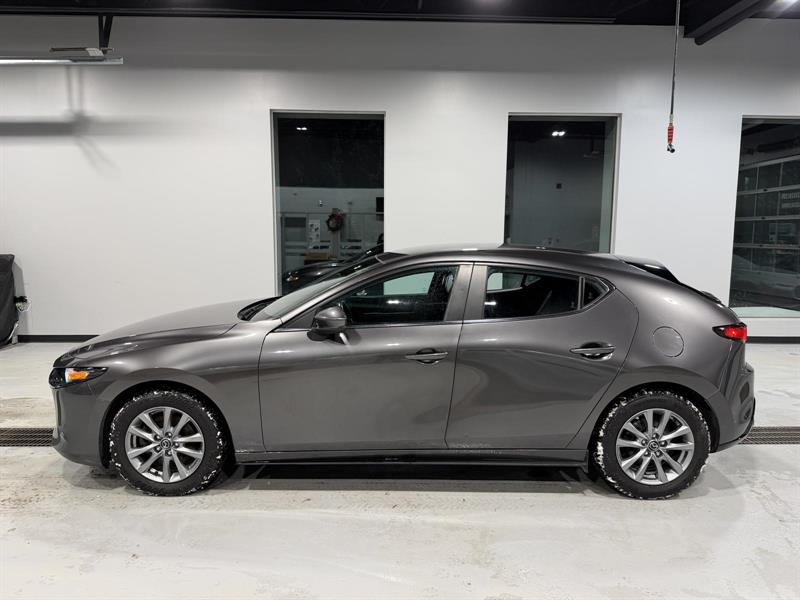 mazda Mazda3 2023 - 2