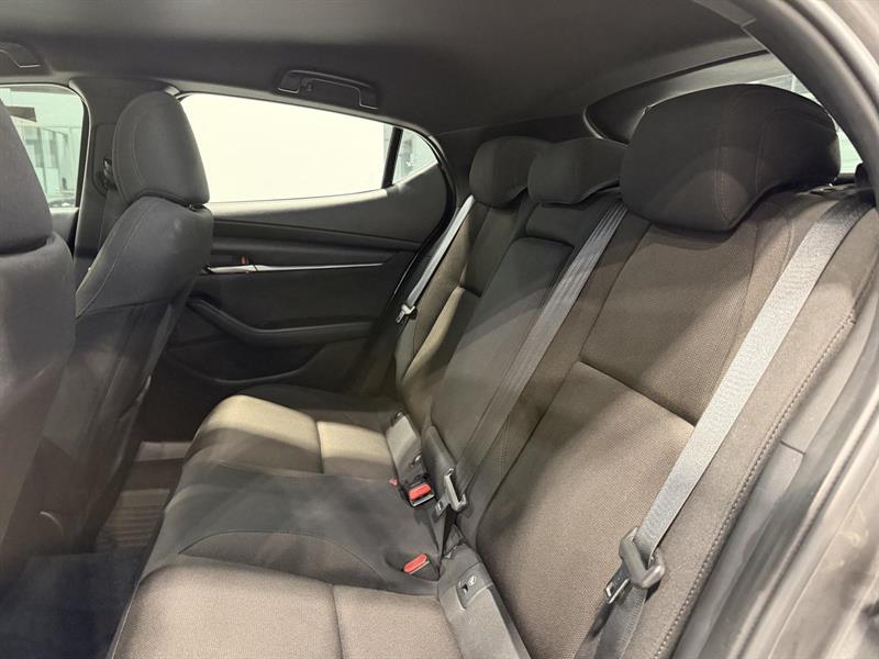 mazda Mazda3 2023 - 8