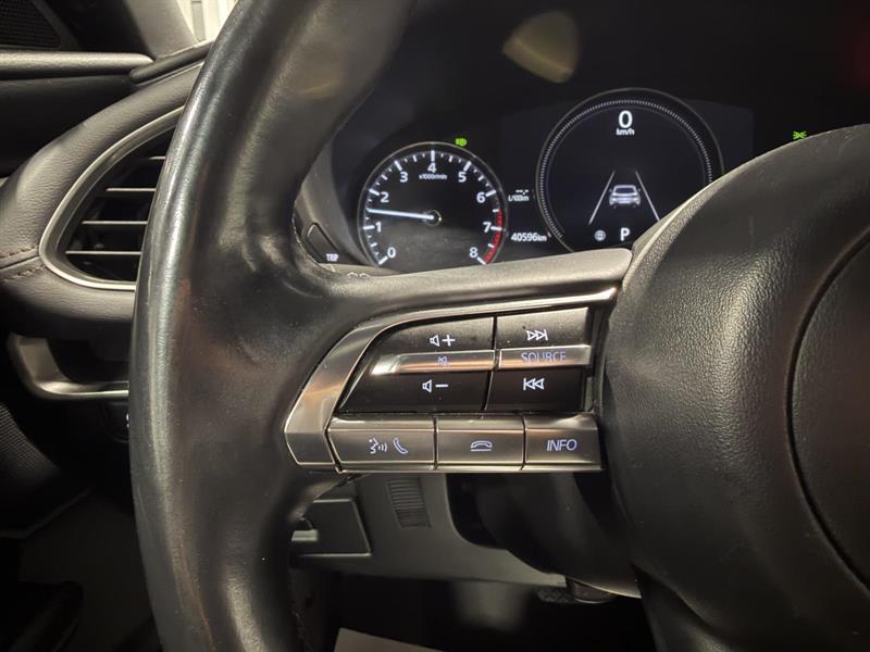 mazda Mazda3 2023 - 13