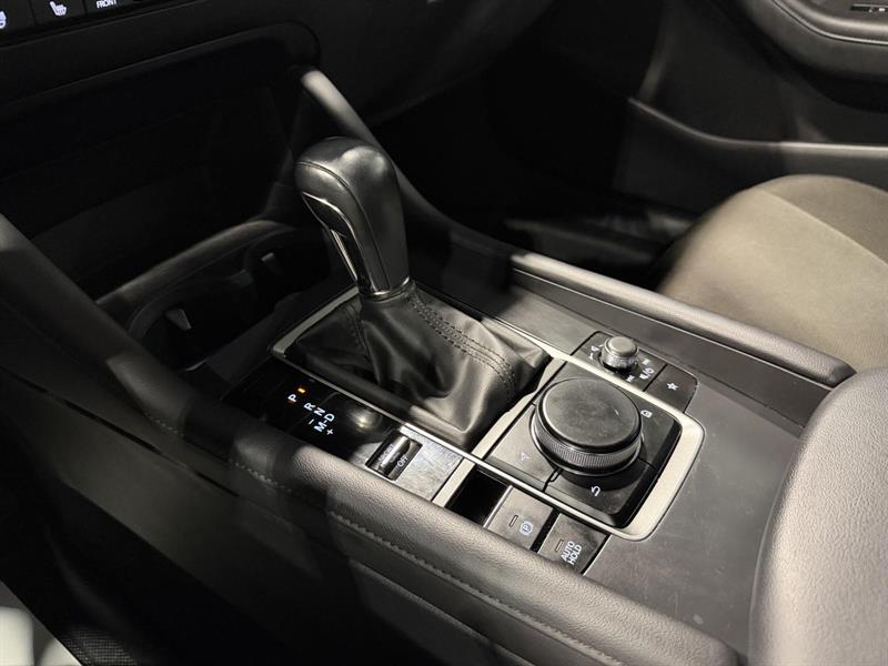 mazda Mazda3 2023 - 18