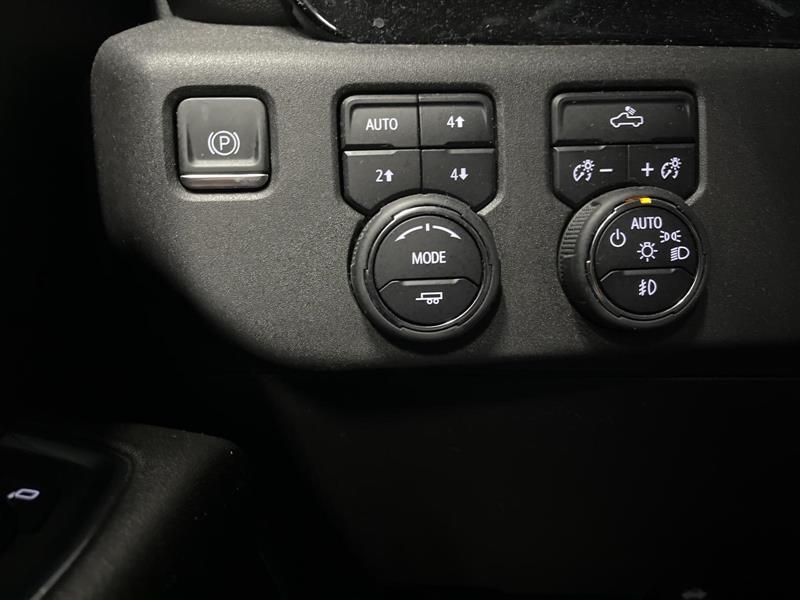 chevrolet Silverado 1500 2024 - 14