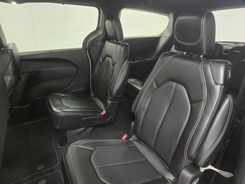 chrysler Pacifica Touring-L 2024 - 16