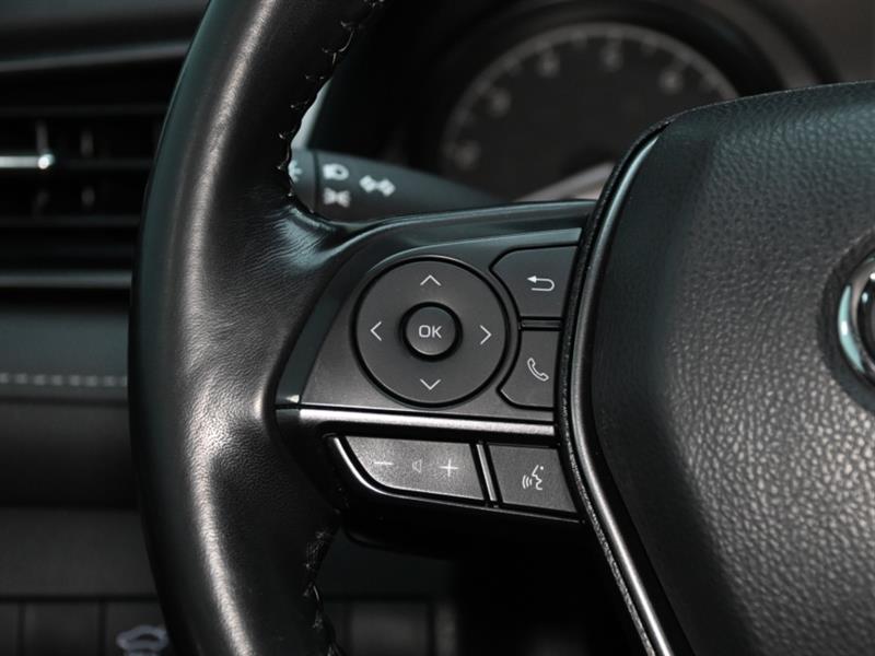 toyota Camry 2021 - 23