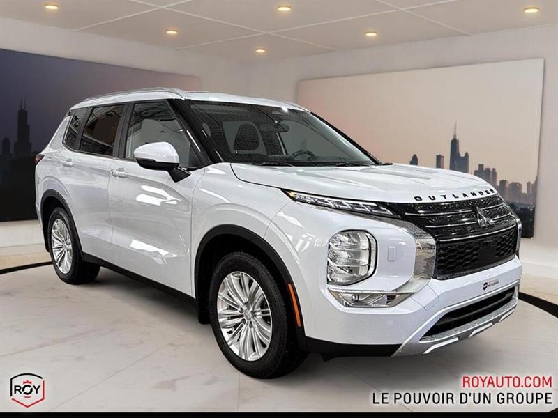 mitsubishi Outlander 2022 - 3