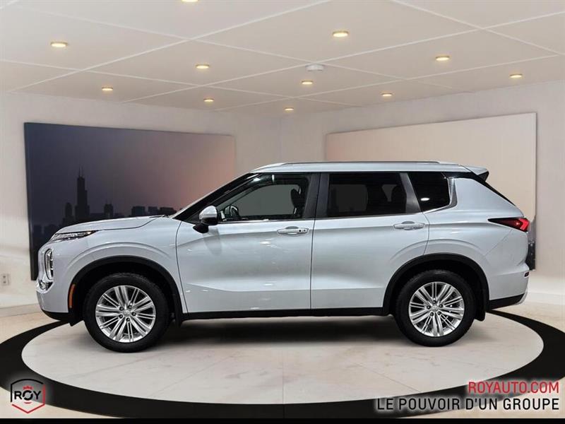 mitsubishi Outlander 2022 - 6