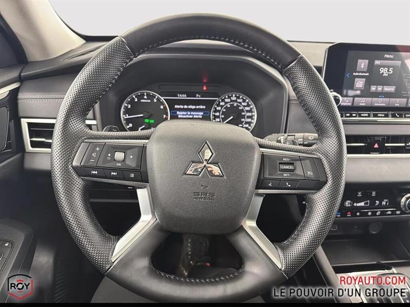 mitsubishi Outlander 2022 - 10